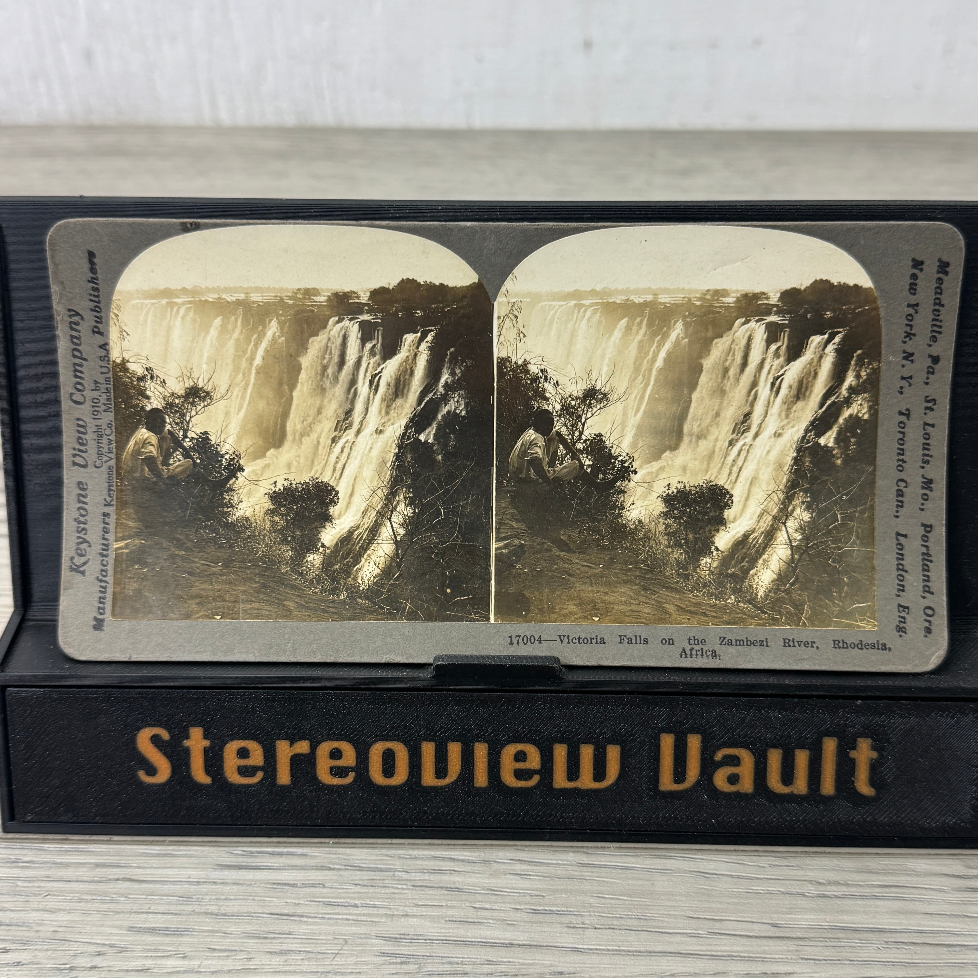 Keystone View Co. 17004 Victoria Falls Zambezi River Rhodesia c.1900