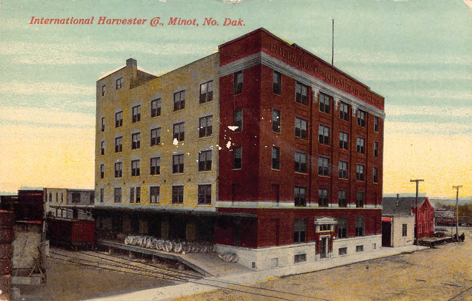 International Harvester Co., Minot, ND, Linen Postcard, 1916 Postmark