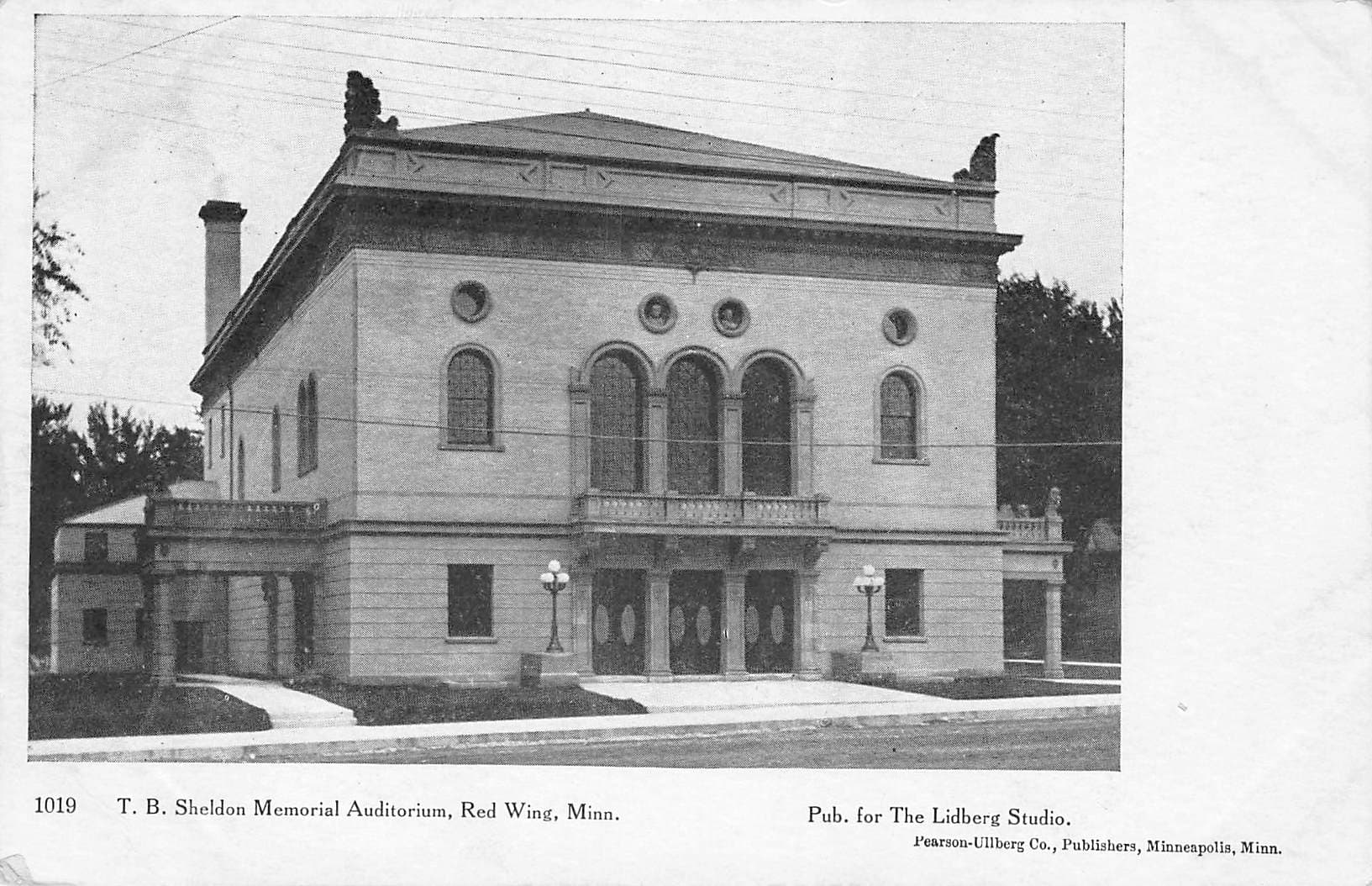 Lidberg Studio, Undivided Back, T.B. Sheldon Auditorium, Red Wing, 1907