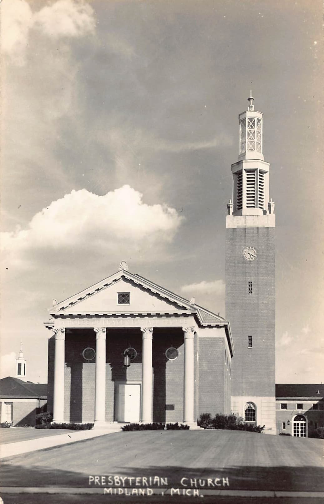 Presbyterian Church, RPPC, Midland, MI, 1940s